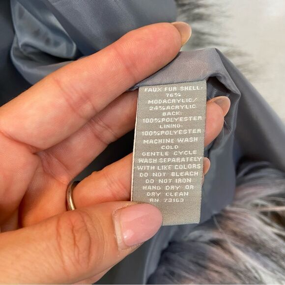 Valerie Stevens Ombré Faux Fur Open Front Vest Size Large - Picture 9 of 12